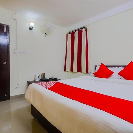 Oyo 18759 Nirvana Guest House Shillong Exterior foto